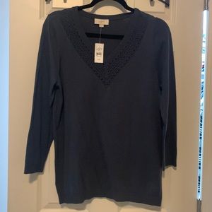 Beautiful NWT Loft sweater